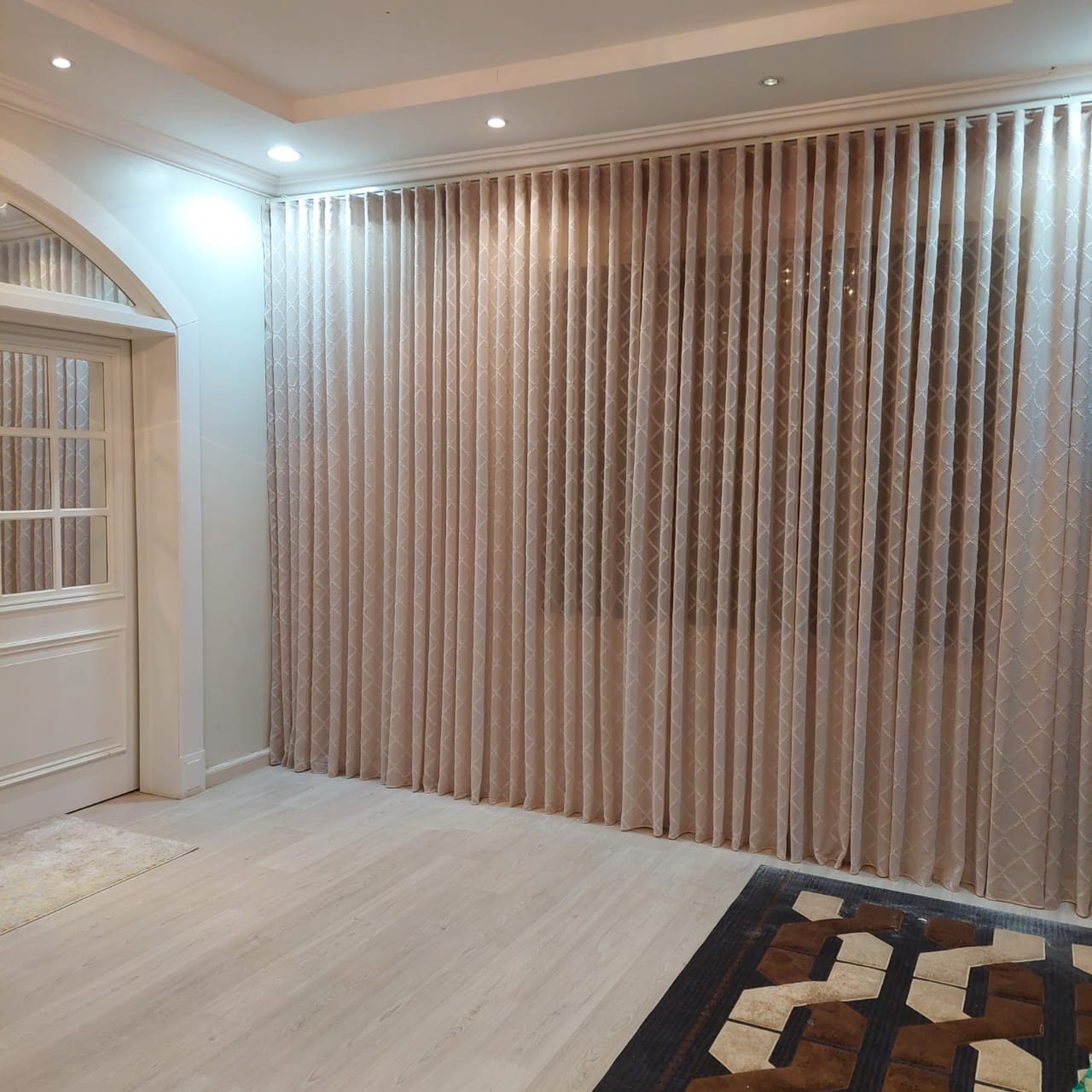 خياطة وتركيب ستائر