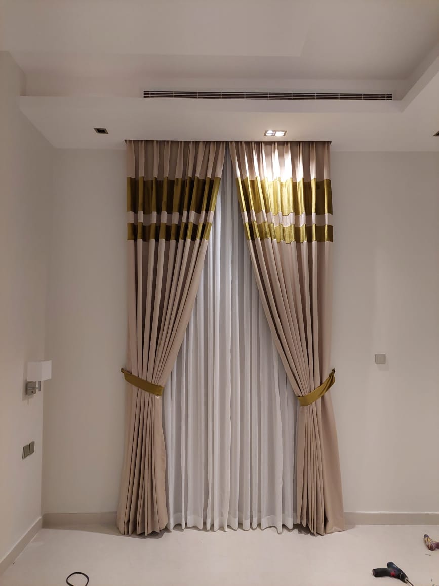 ستائر كلاسيك